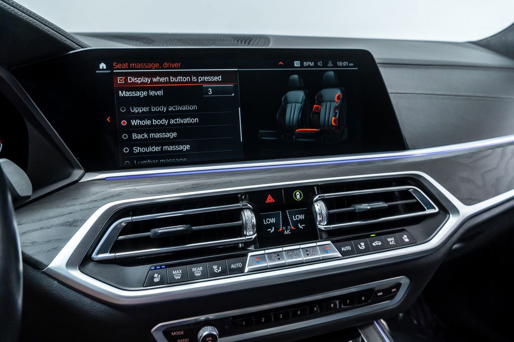 Used 2022 BMW X7 M50i w/ Executive Package AWD/4WD image 19