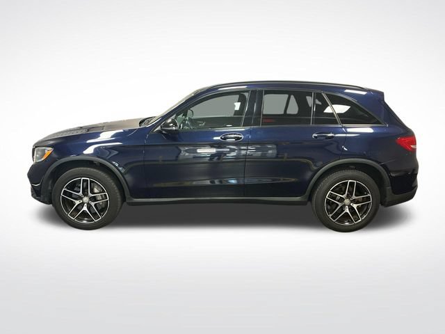 Used 2017 Mercedes-Benz GLC 300 4MATIC image 2