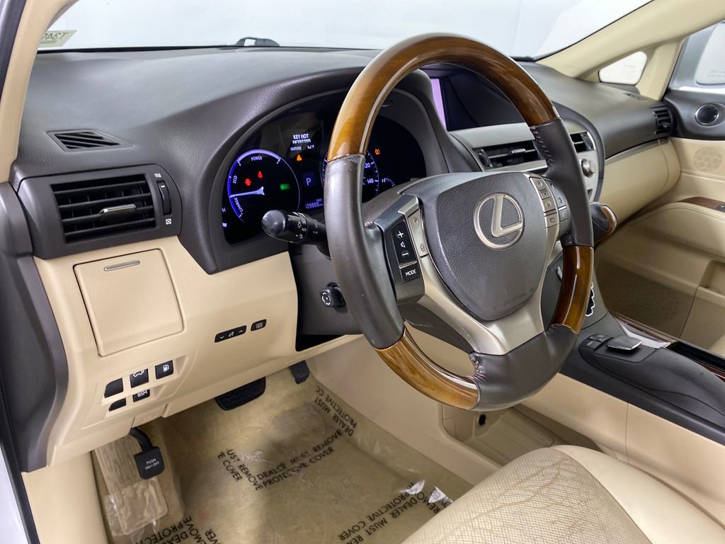 Used 2013 Lexus RX 450h FWD image 11