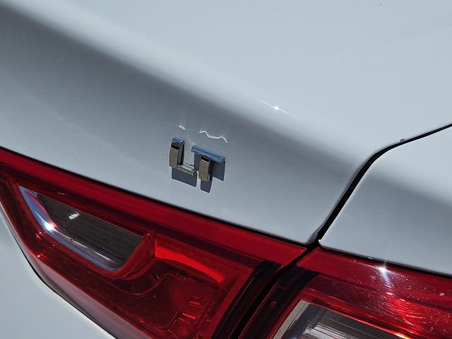 Used 2023 Chevrolet Malibu LT image 6