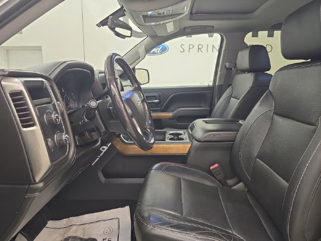 Used 2018 Chevrolet Silverado 1500 LTZ w/ Sport Package AWD/4WD image 21