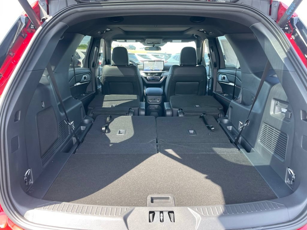 New 2026 Ford Explorer ST-Line AWD/4WD image 37