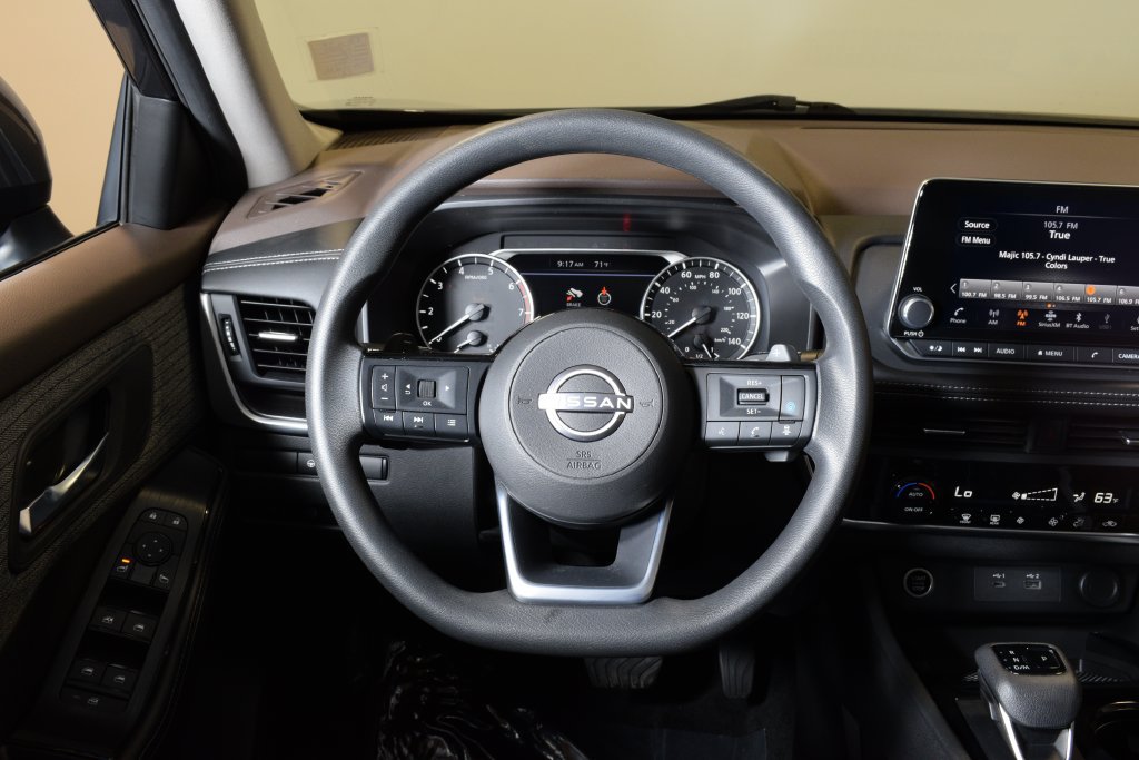 Used 2023 Nissan Rogue SV AWD/4WD image 13