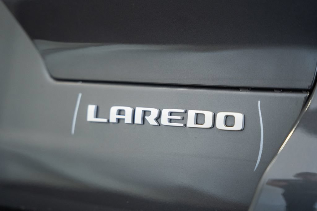 New 2026 Jeep Grand Cherokee L 4WD image 8