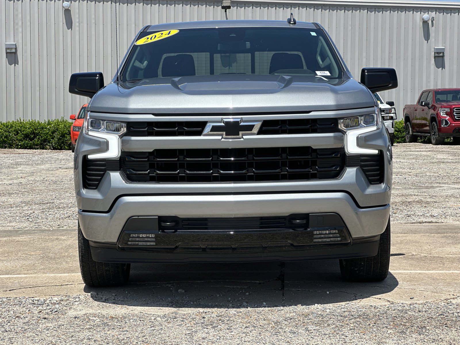 Used 2024 Chevrolet Silverado 1500 RST w/ Convenience Package II AWD/4WD image 2