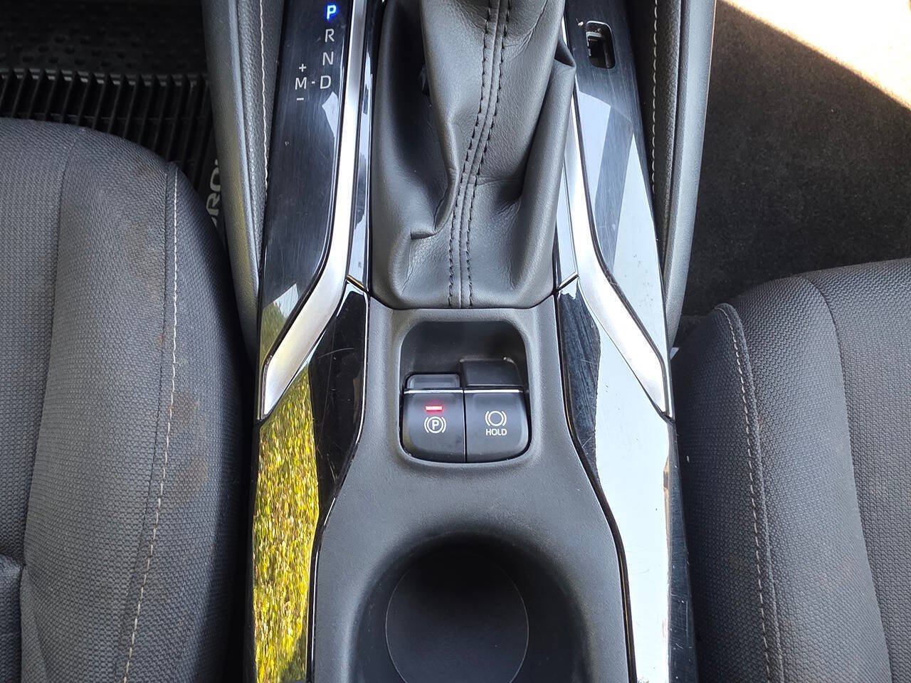 Used 2019 Toyota Corolla SE w/ SE Option Package FWD image 25