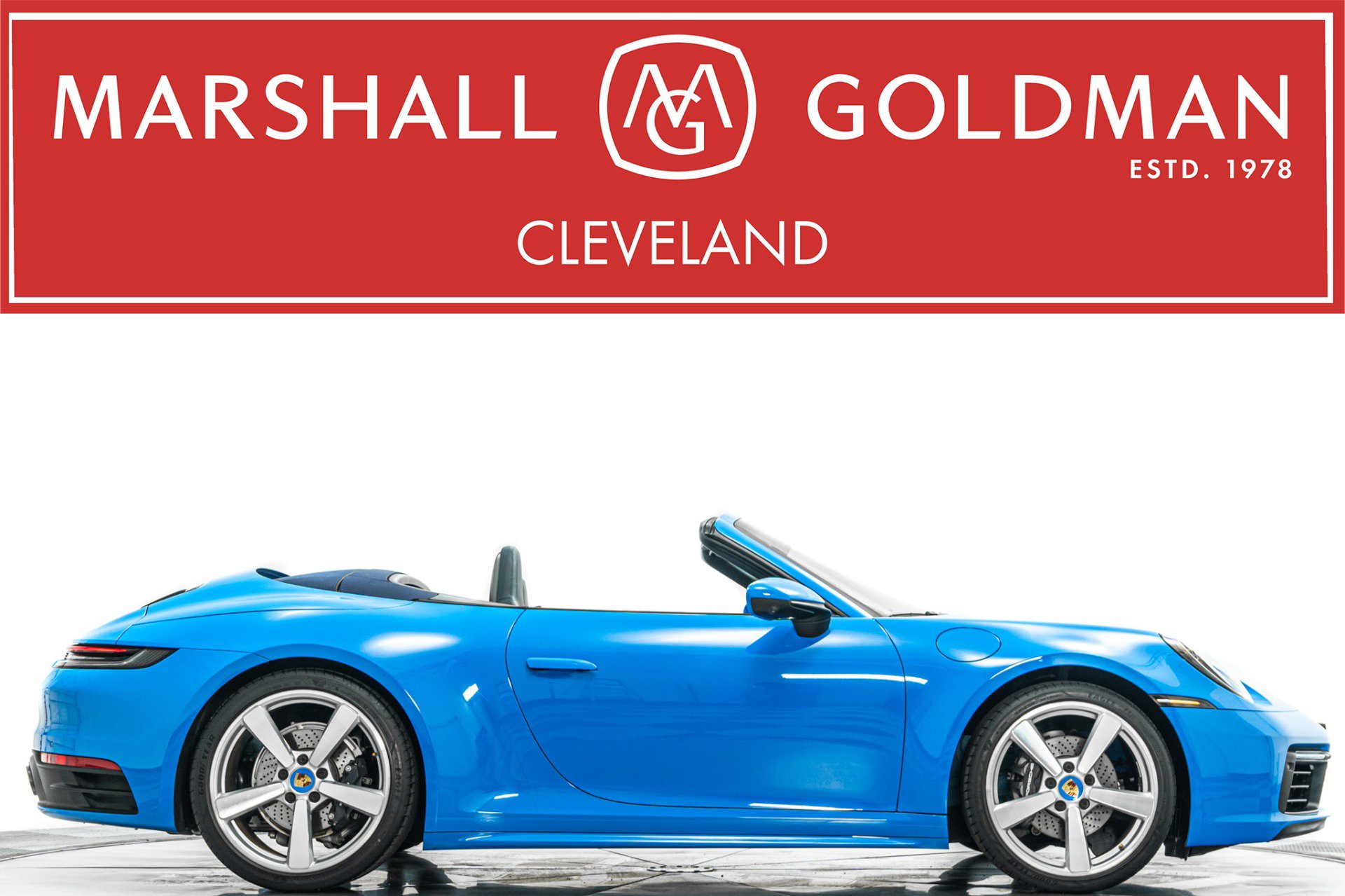 Used 2023 Porsche 911 Carrera image 1