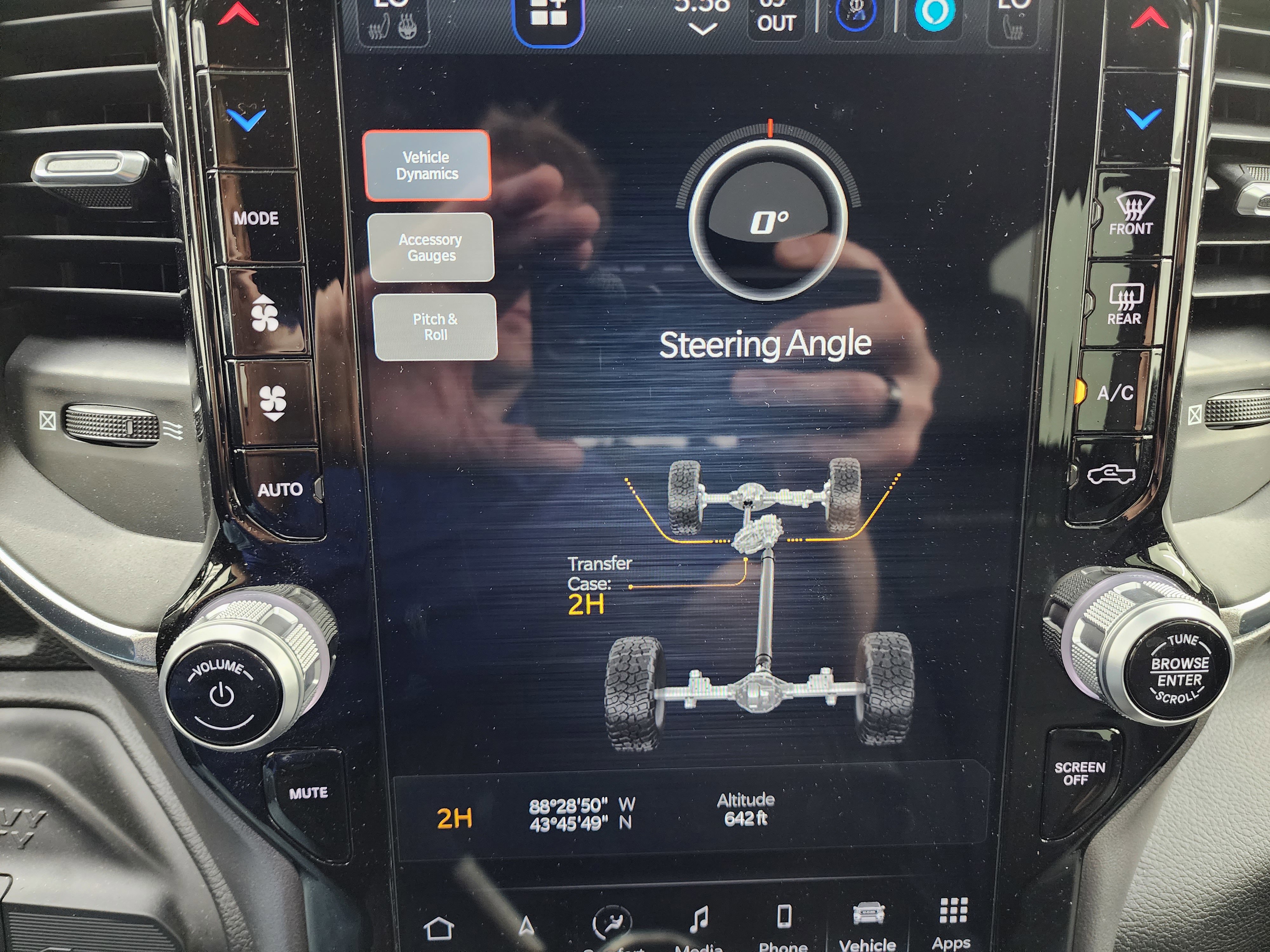 Used 2024 RAM 2500 Laramie w/ Night Edition image 65