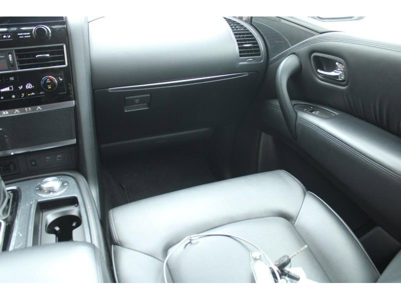Used 2024 Nissan Armada SV AWD/4WD image 17