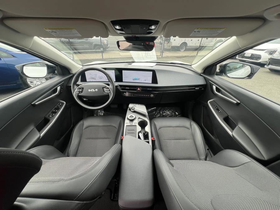 Used 2024 Kia EV6 Light image 21