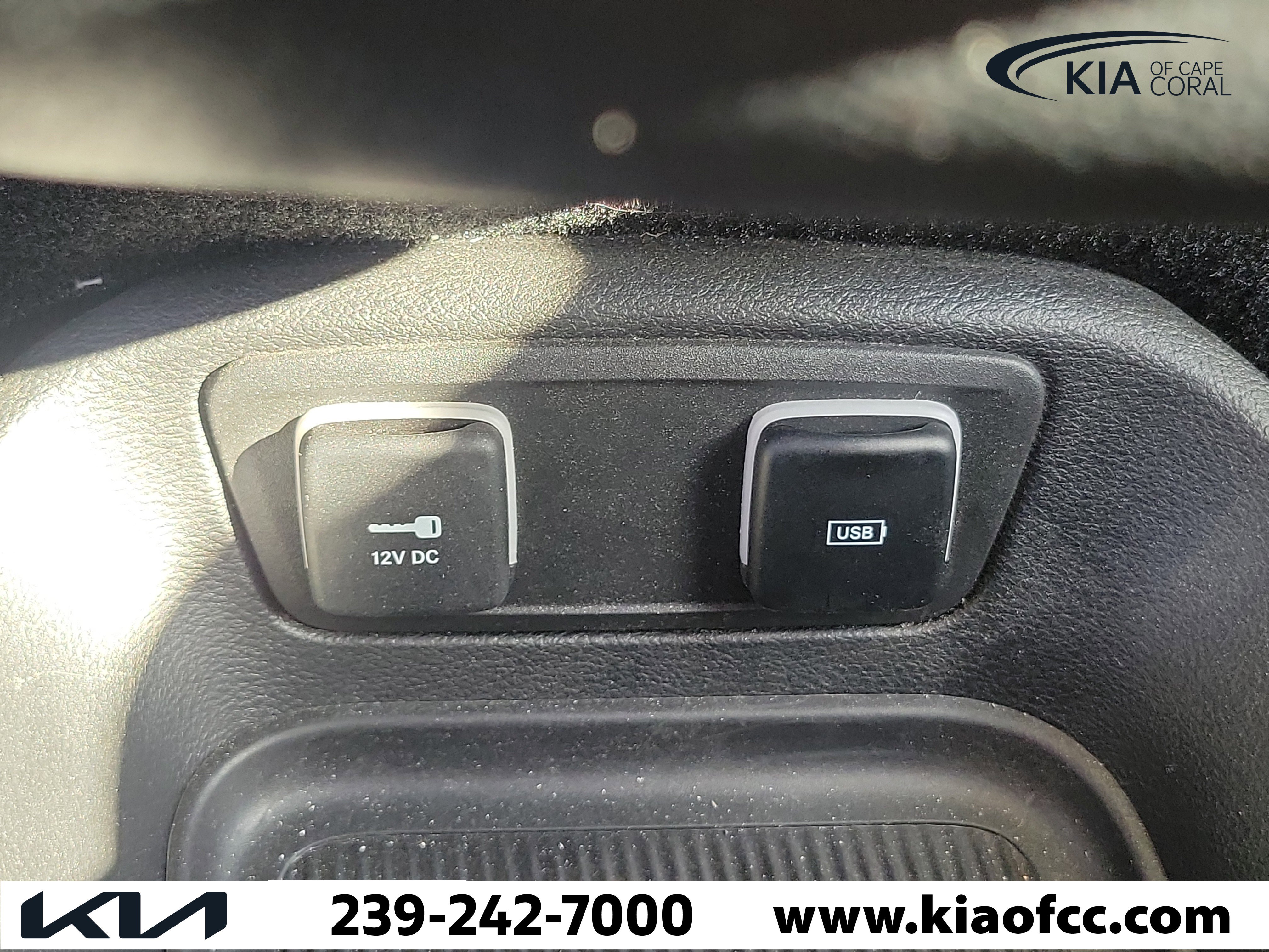 Used 2020 Chrysler Pacifica Touring-L image 30