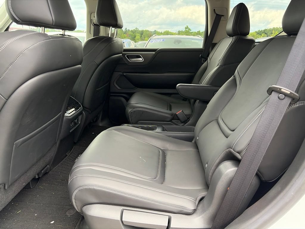 Certified 2026 INFINITI QX80 Pure w/ Cargo Package AWD/4WD image 9
