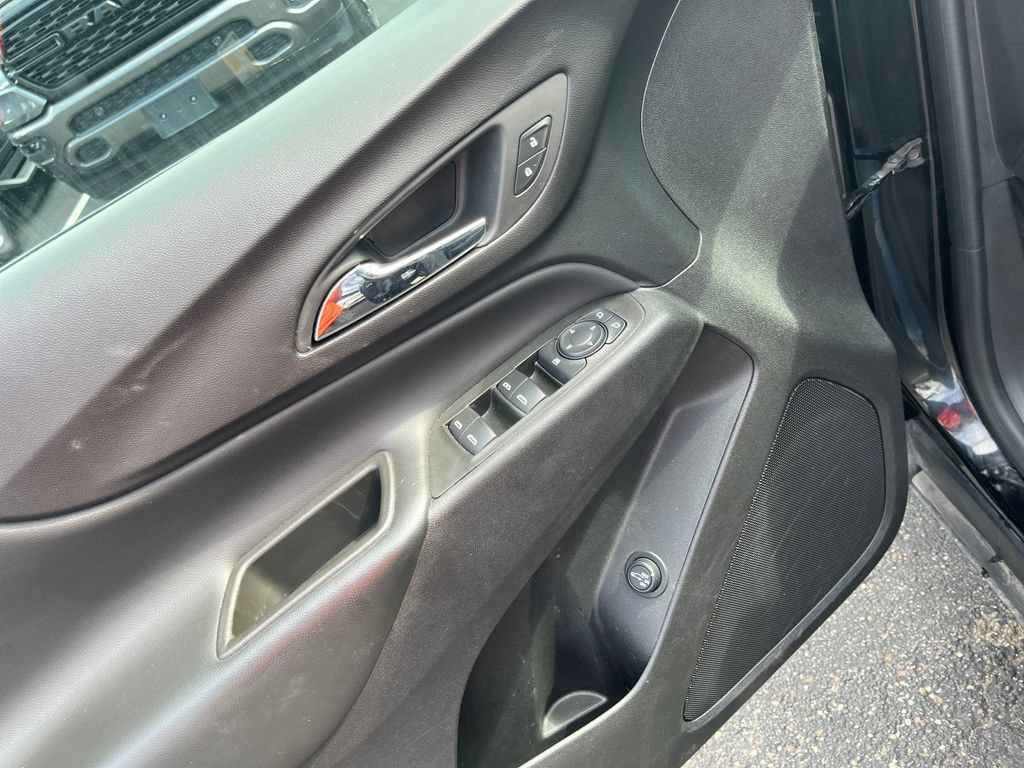 Used 2024 Chevrolet Equinox LT AWD/4WD image 12