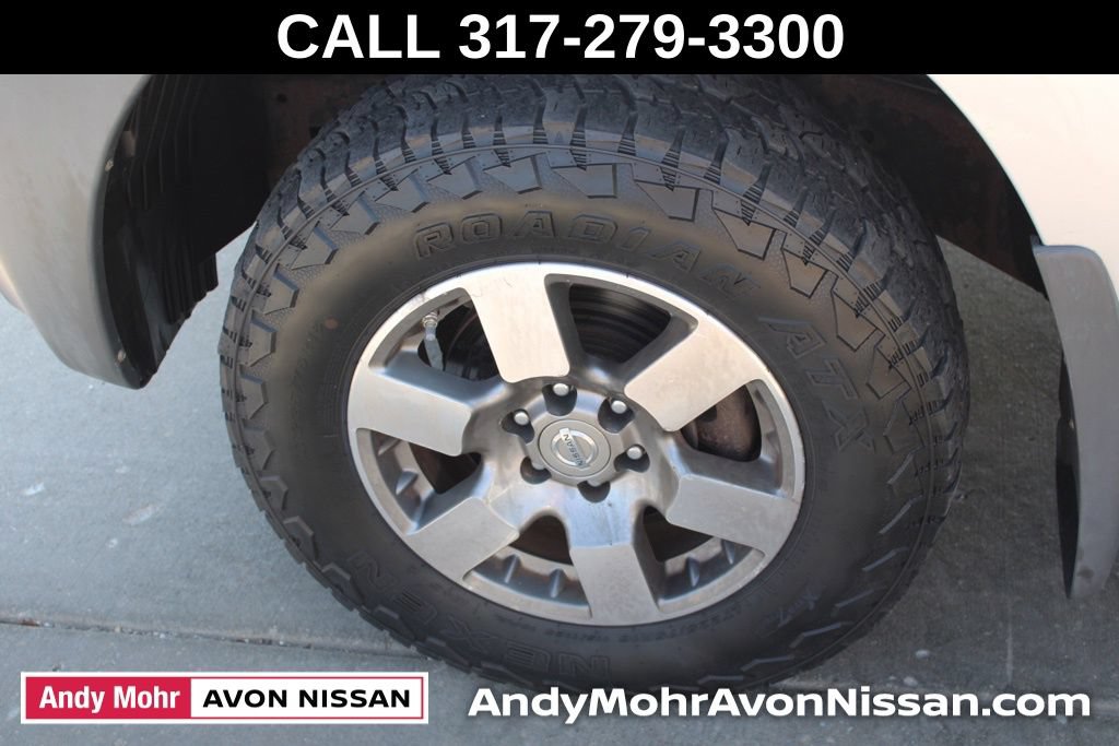 Used 2011 Nissan Xterra PRO-4X w/ Pro-4x Leather Pkg AWD/4WD image 12