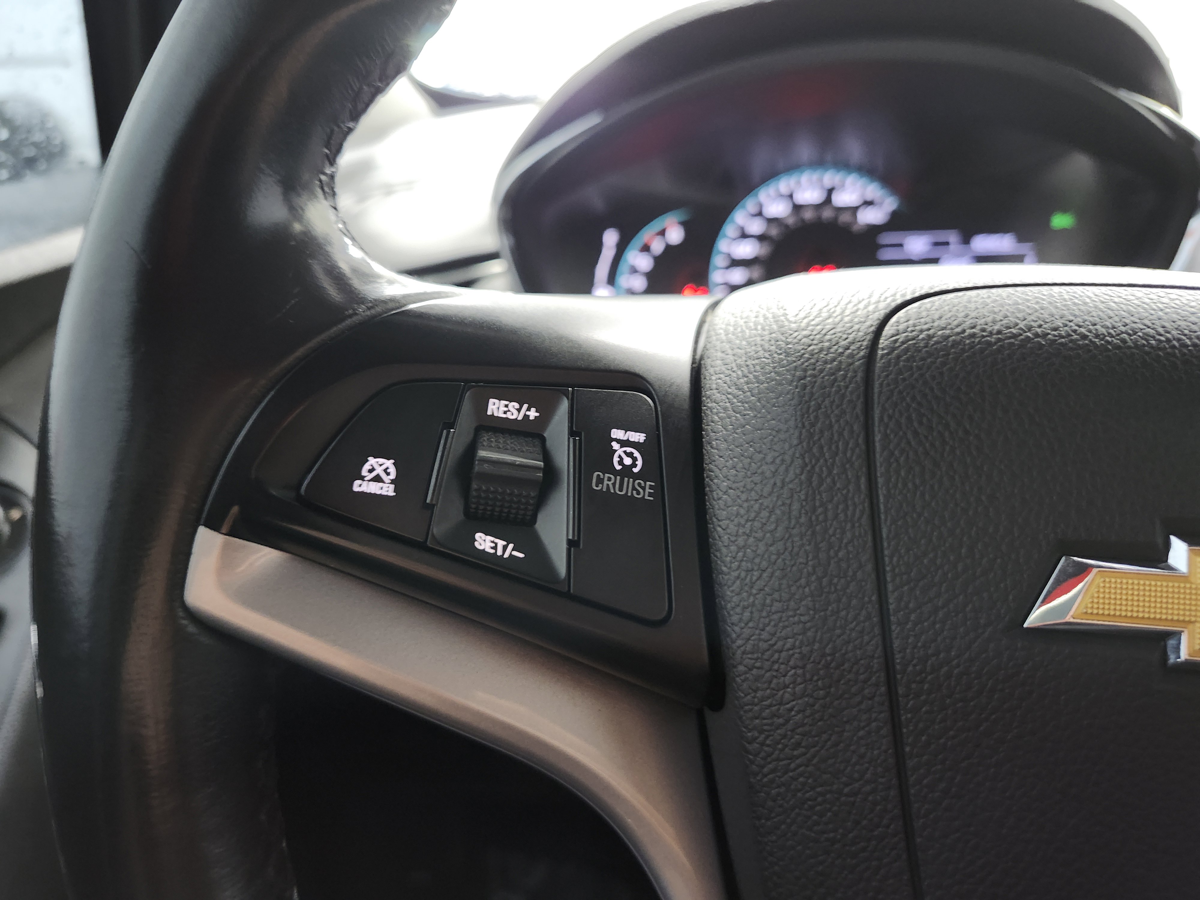 Used 2020 Chevrolet Trax LT w/ LT Convenience Package image 35
