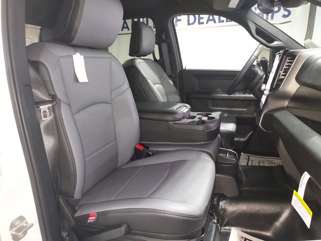 New 2026 RAM 2500 Tradesman AWD/4WD image 30