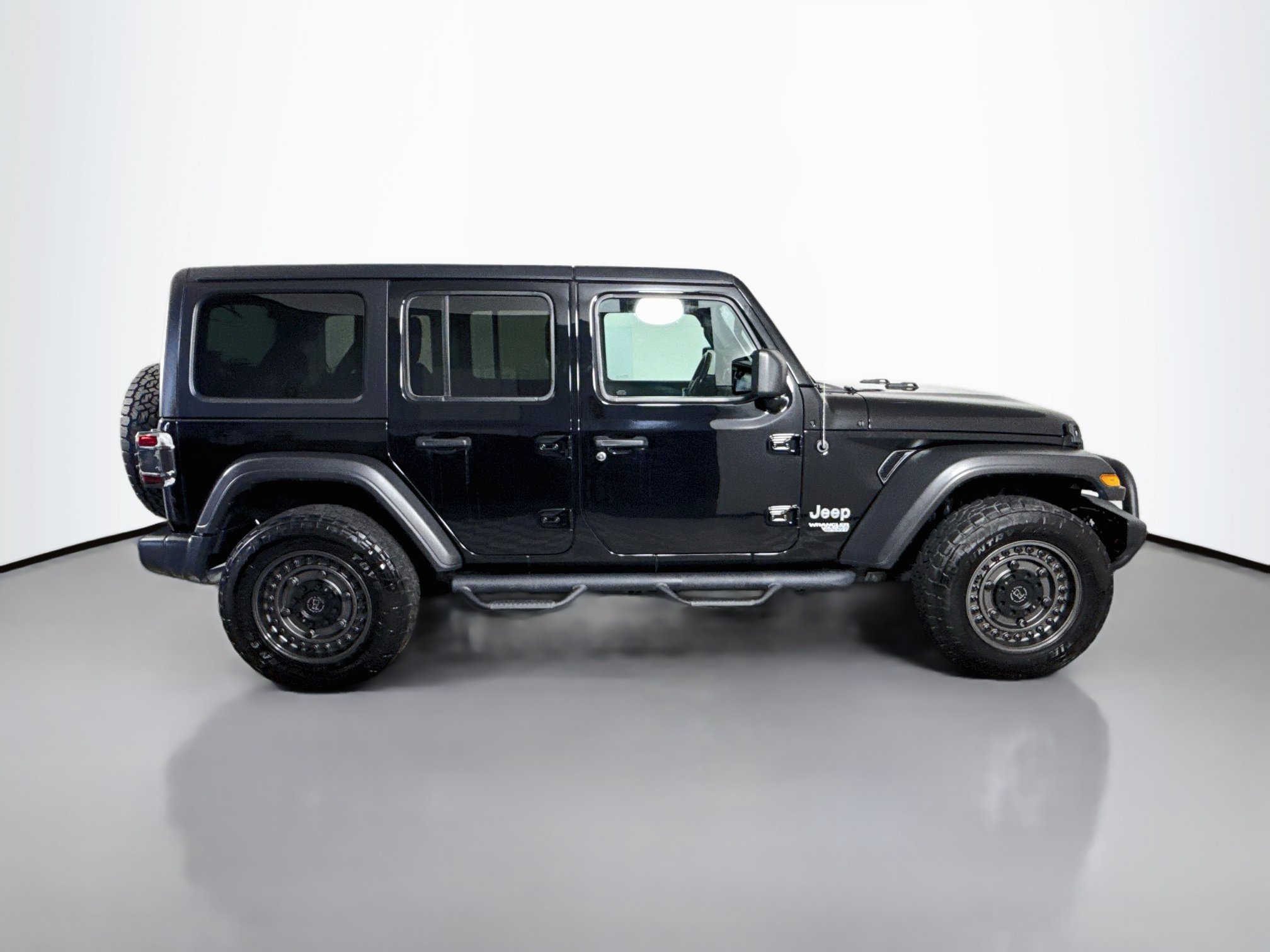 Used 2021 Jeep Wrangler Unlimited Sport AWD/4WD image 11