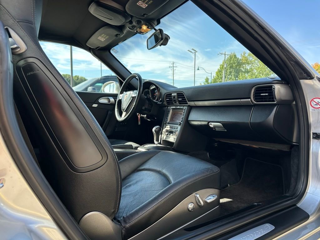 Used 2006 Porsche 911 Carrera image 24