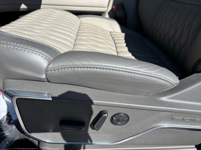 New 2026 Ford F250 Platinum w/ Platinum Plus Package image 14