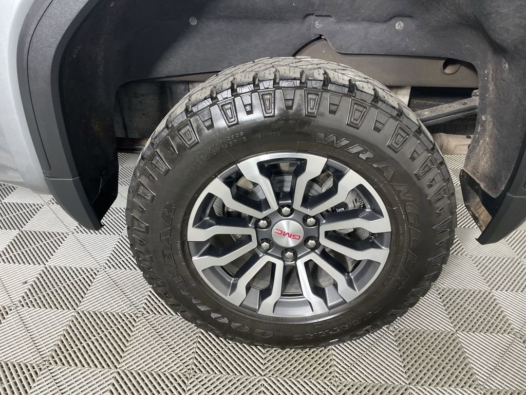 Used 2023 GMC Sierra 1500 AT4 w/ AT4 Premium Package image 33