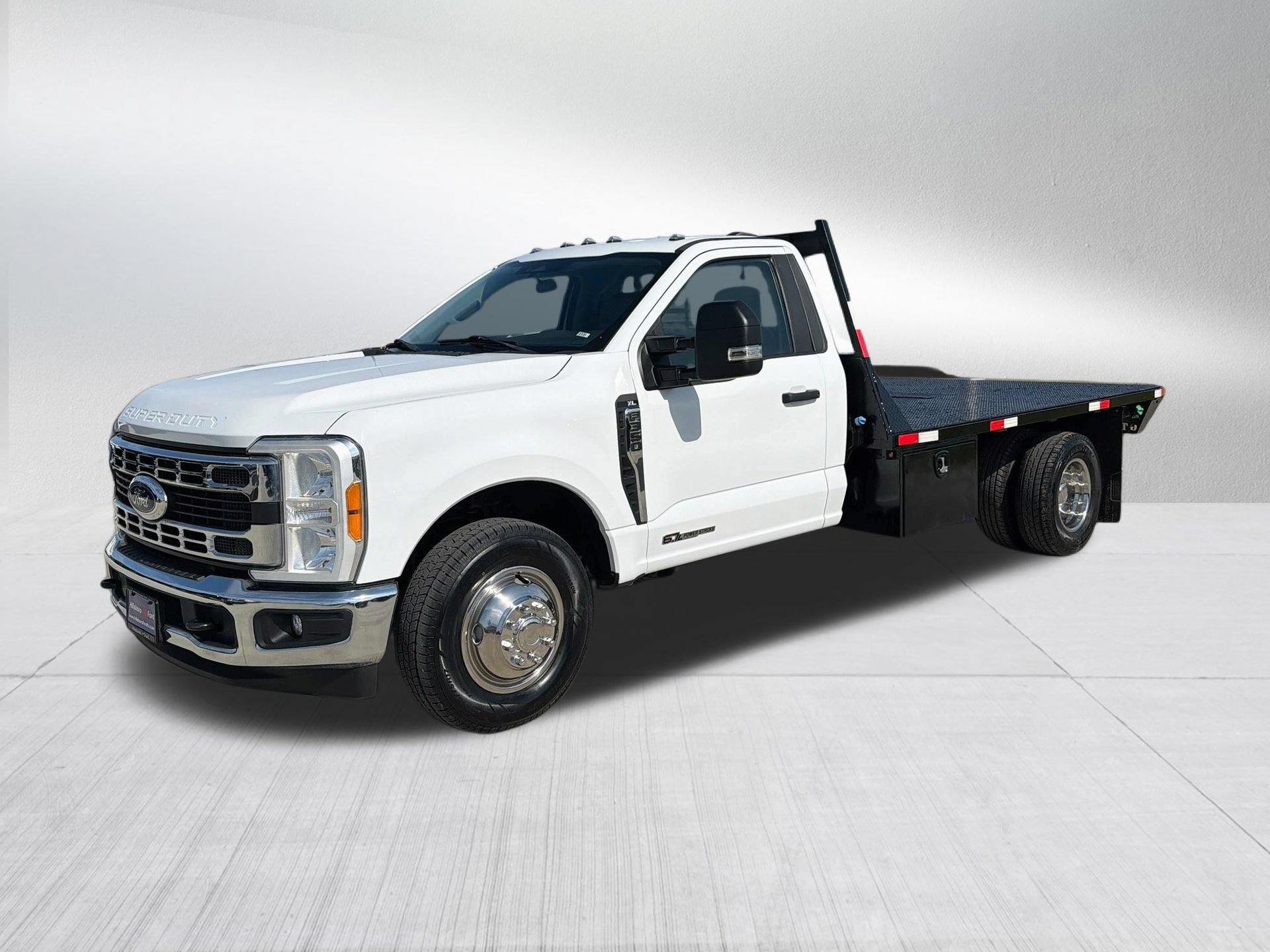 Used 2023 Ford F350 XL w/ XL Chrome Package