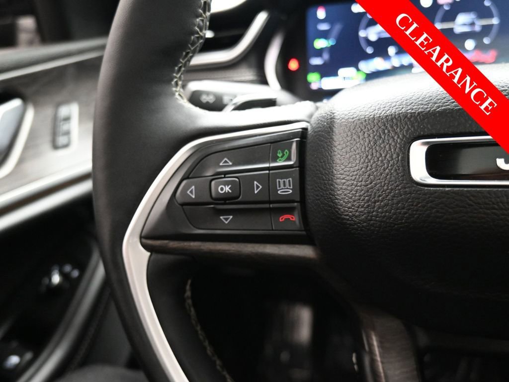 Used 2025 Jeep Grand Cherokee Limited 4xe image 25