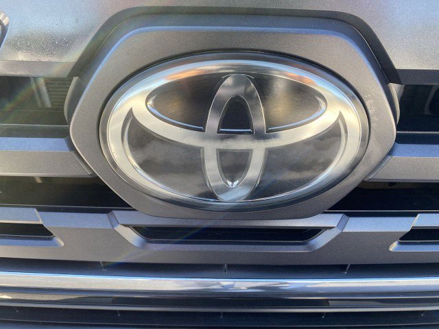 Used 2019 Toyota Tacoma SR5 image 29