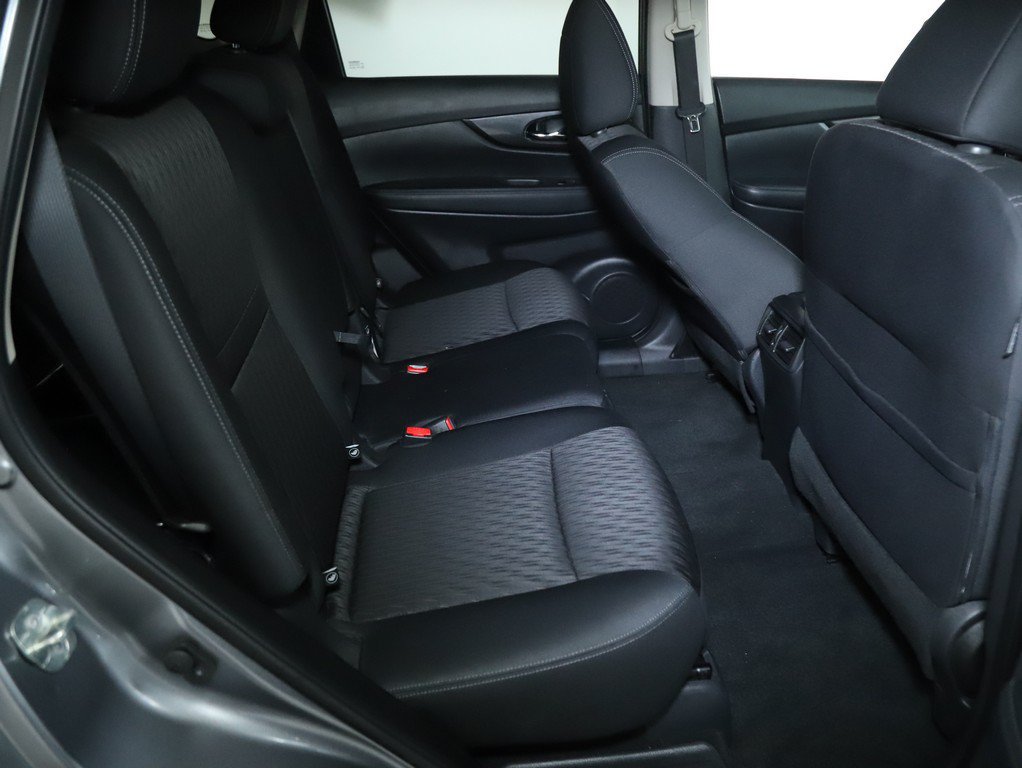 Used 2020 Nissan Rogue SV AWD/4WD image 33