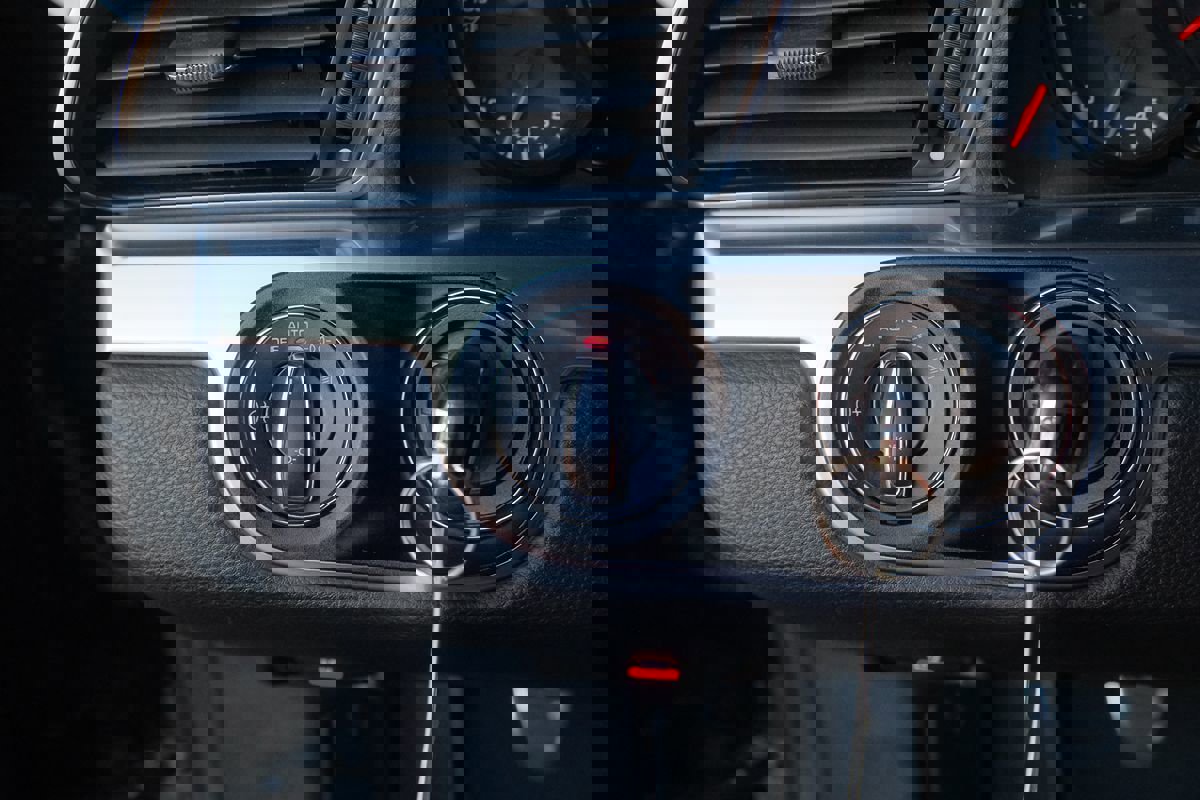 Used 2014 Porsche 911 Carrera 4S image 12