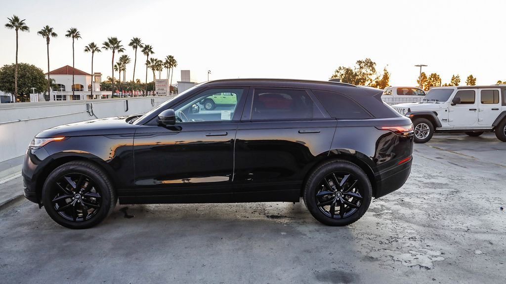 Used 2024 Land Rover Range Rover Velar S image 13