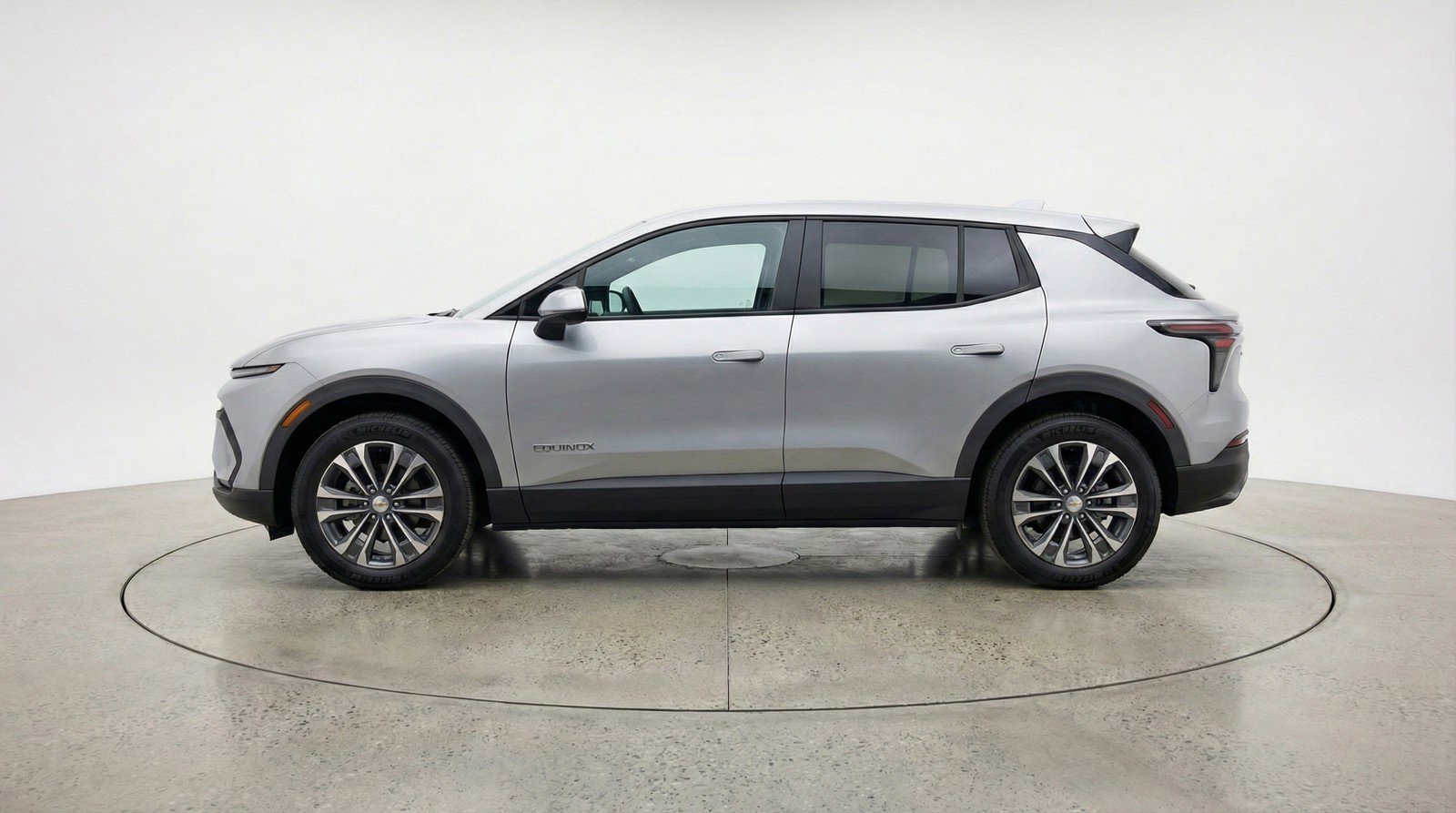 Used 2025 Chevrolet Equinox LT image 5