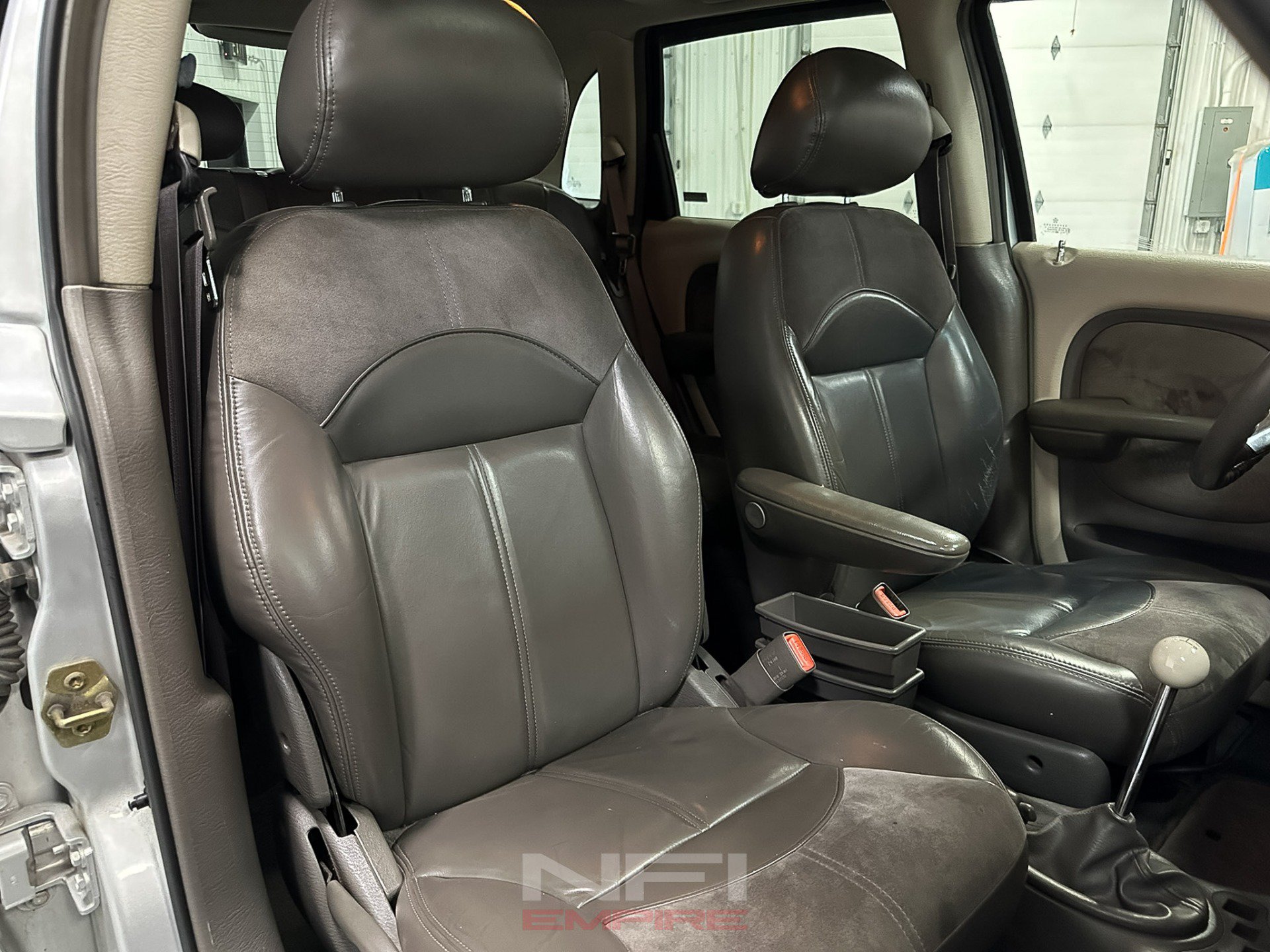 Used 2001 Chrysler PT Cruiser FWD image 37