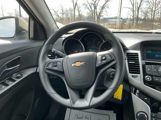 Used 2016 Chevrolet Cruze LT image 22