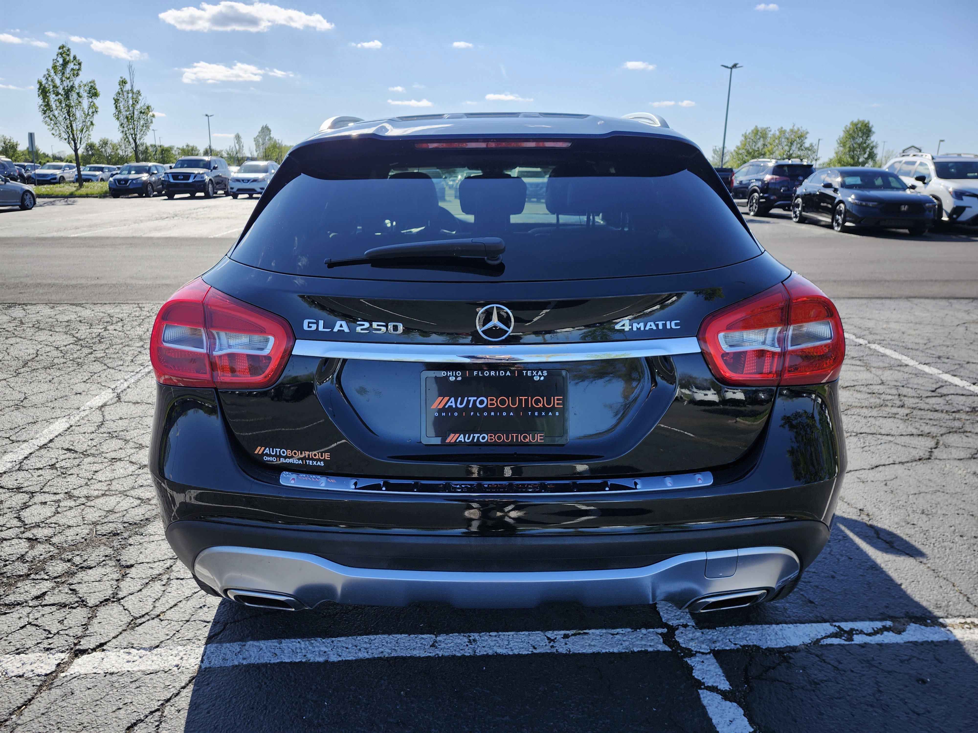 Used 2019 Mercedes-Benz GLA 250 4MATIC image 18