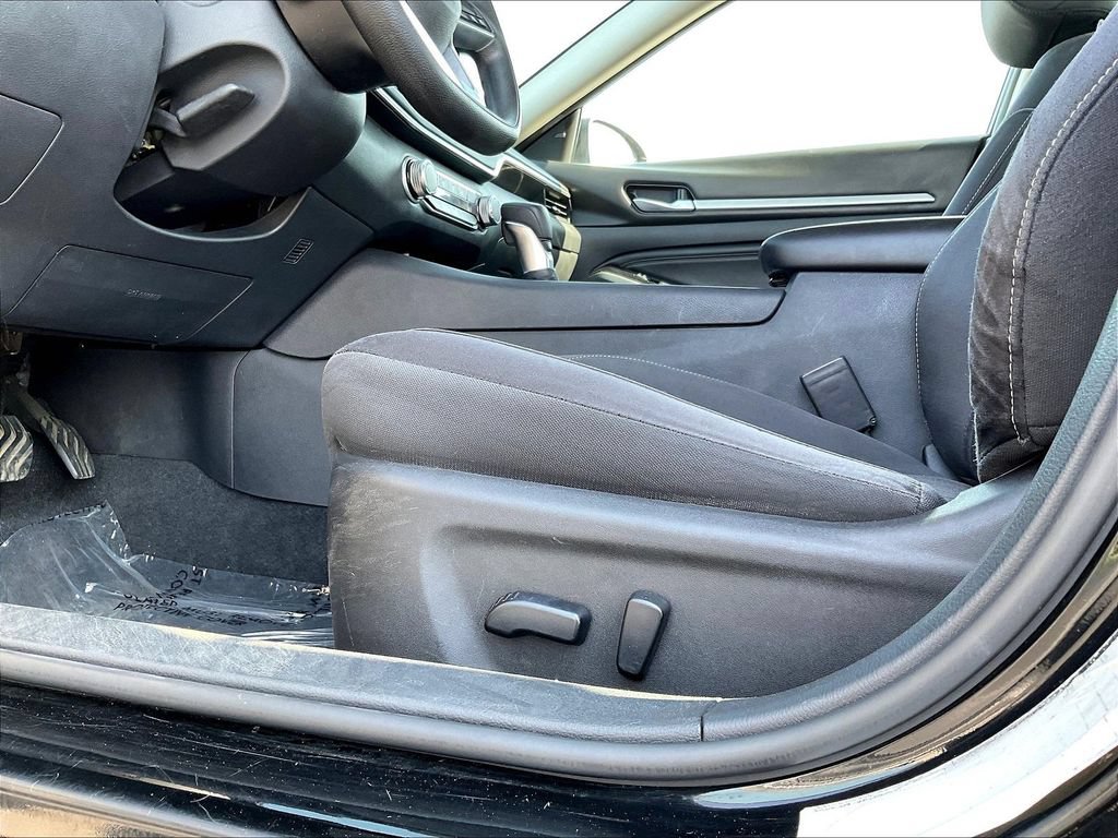 Used 2021 Nissan Altima 2.5 SV FWD image 37