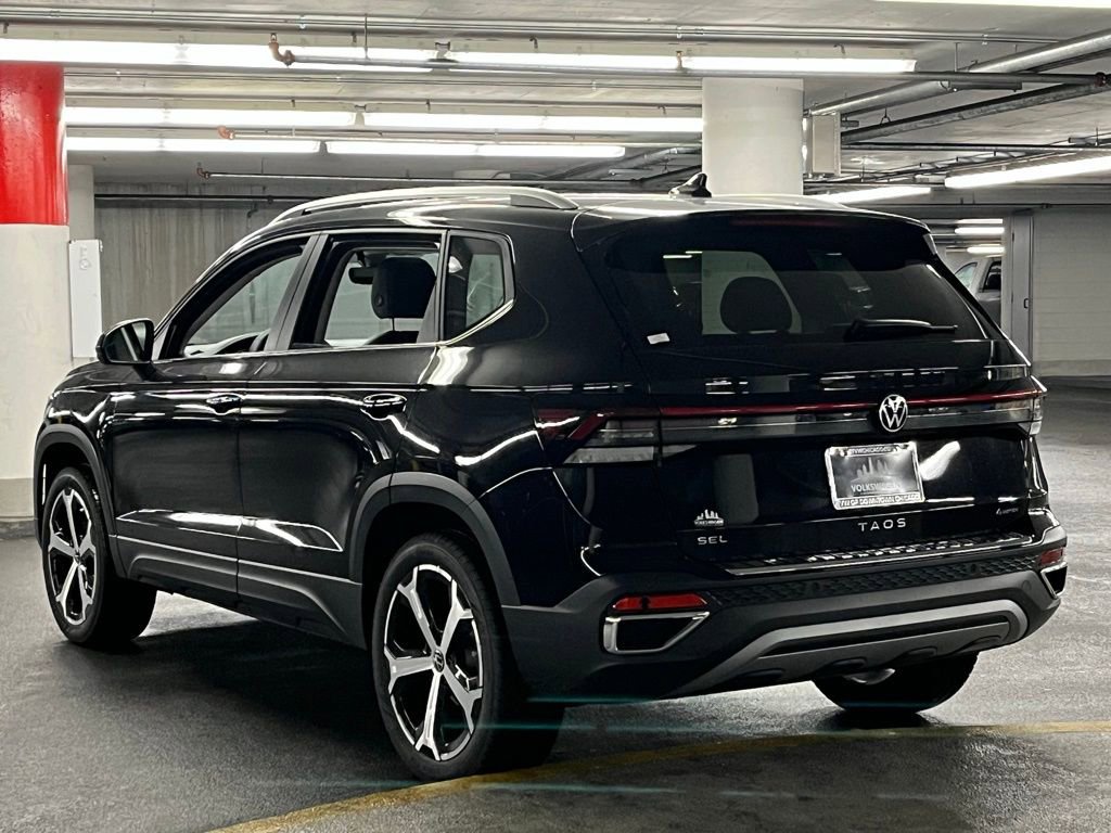 New 2026 Volkswagen Taos SEL AWD/4WD image 5