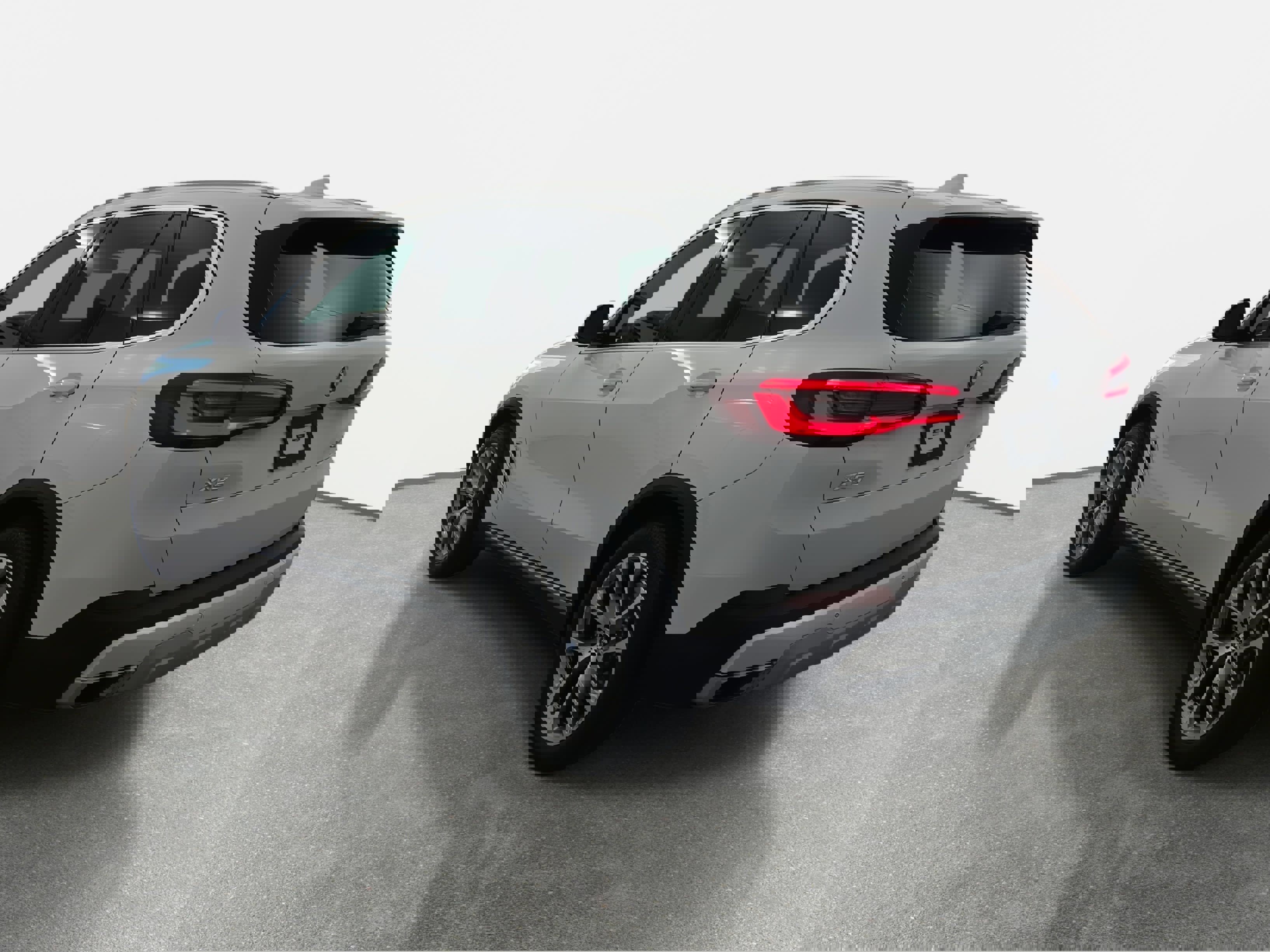 Used 2022 BMW X5 xDrive40i w/ Climate Comfort Package image 7