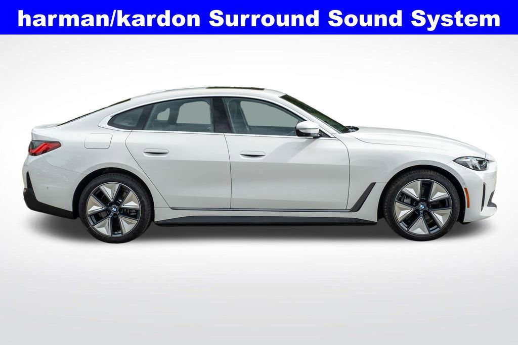Used 2025 BMW i4 eDrive40 w/ Premium Package image 9