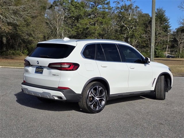 Used 2022 BMW X5 sDrive40i w/ Premium Package image 5