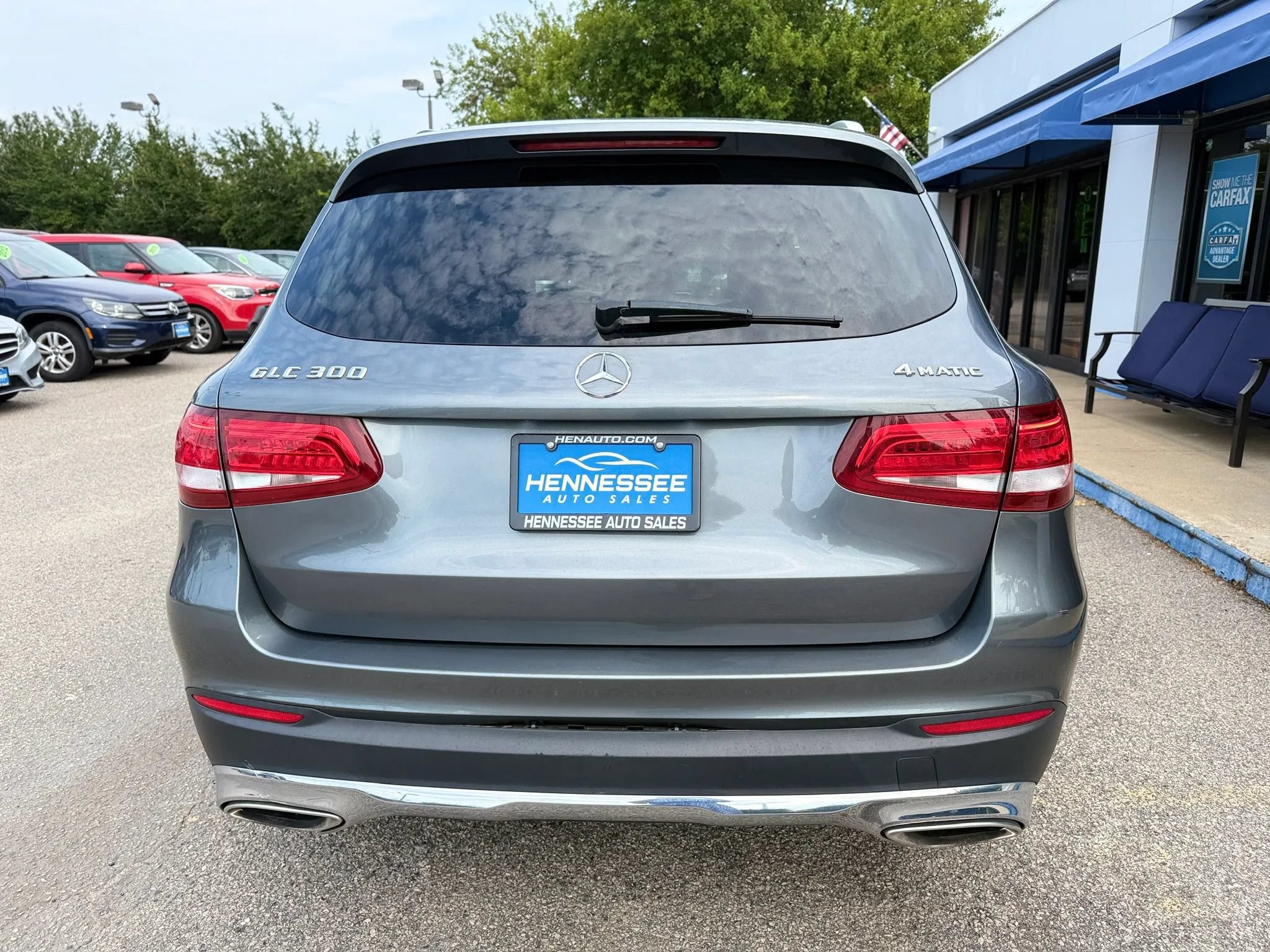 Used 2016 Mercedes-Benz GLC 300 4MATIC w/ Multimedia Package image 16