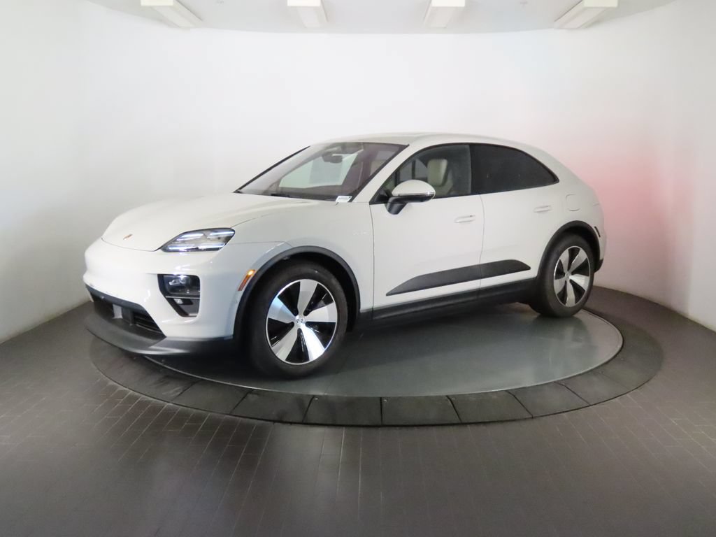 New 2026 Porsche Macan Electric RWD image 1