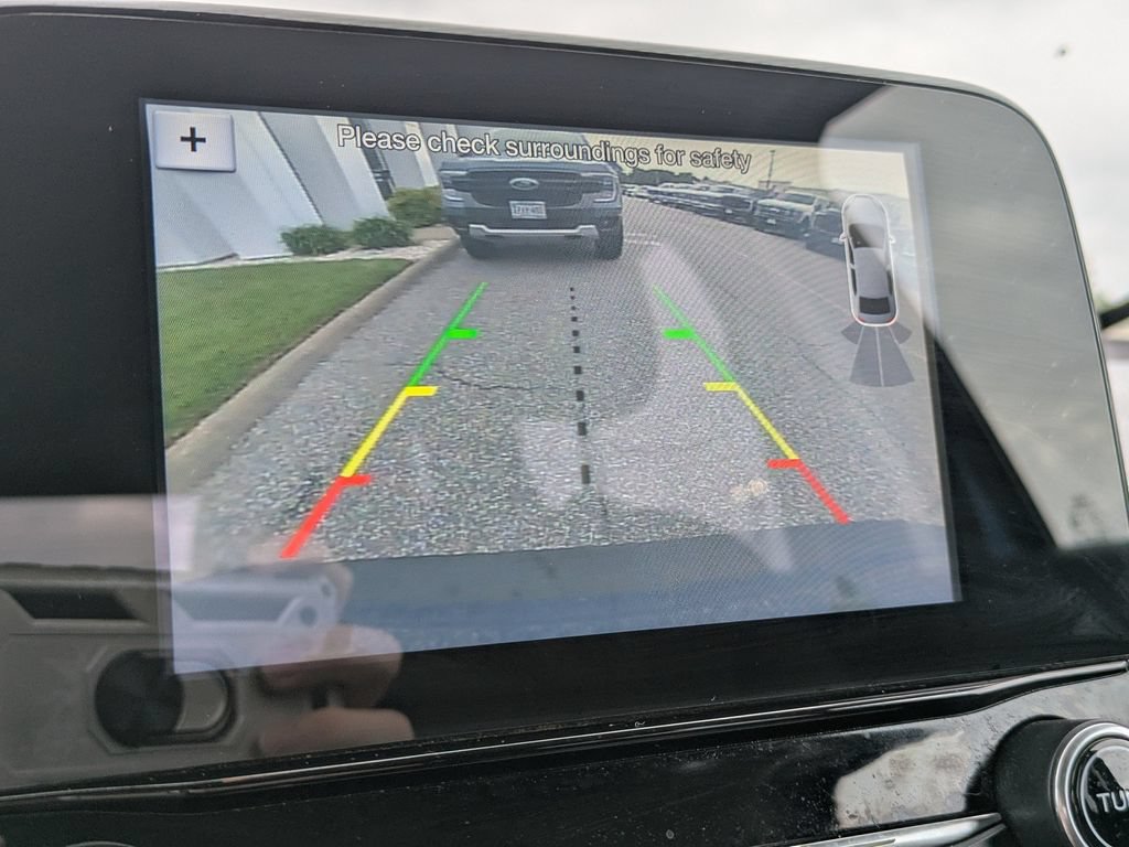 Used 2018 Ford EcoSport SE FWD image 21