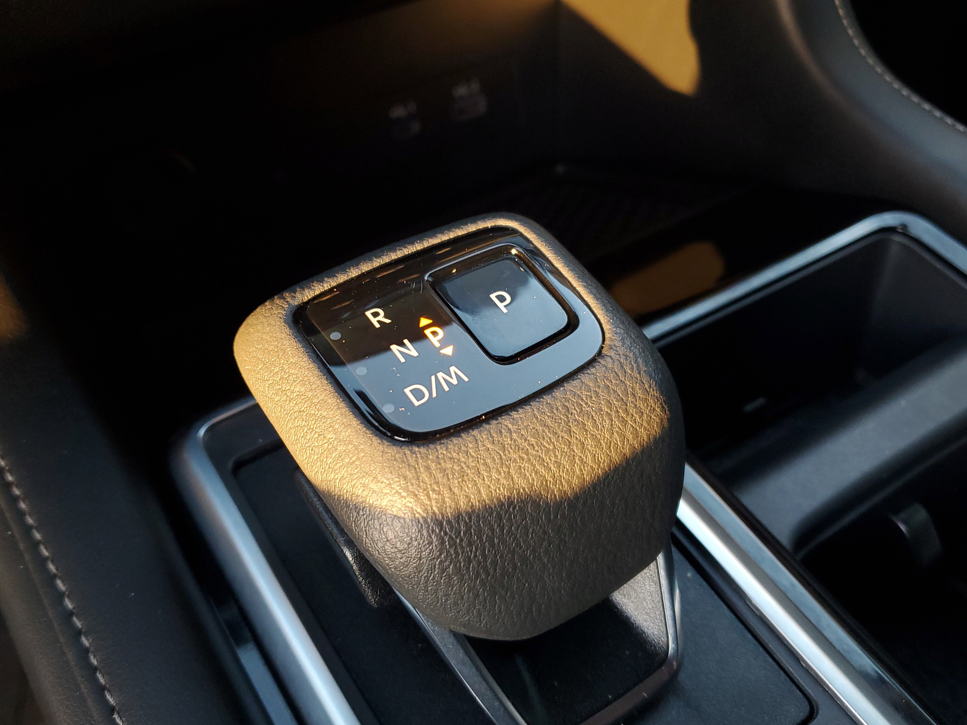 Used 2024 Nissan Pathfinder SL image 9