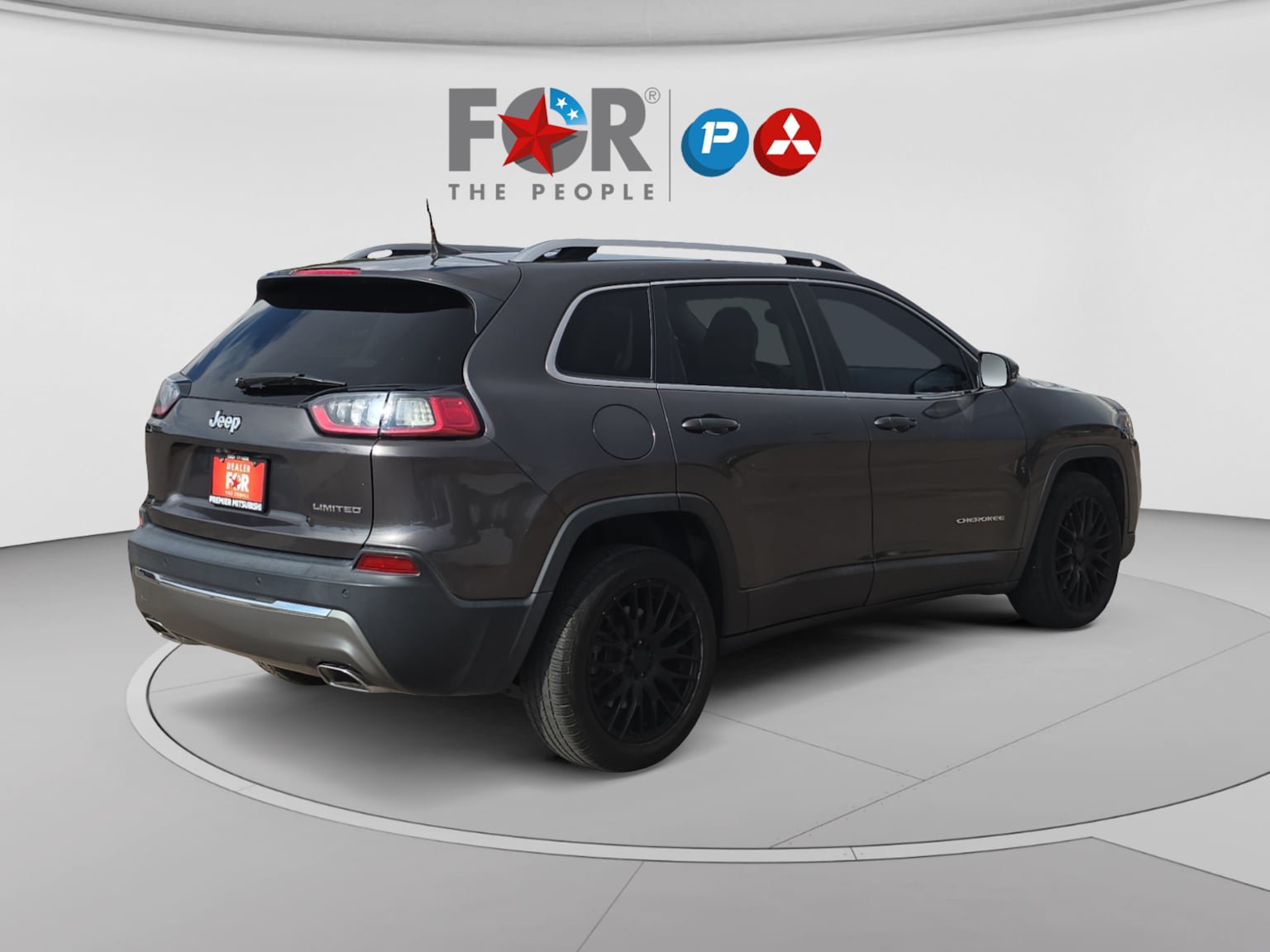 Used 2019 Jeep Cherokee Limited FWD image 5