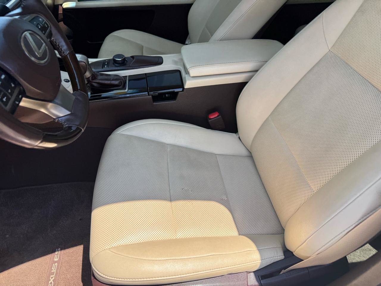 Used 2017 Lexus ES 350 w/ Premium Package FWD image 10