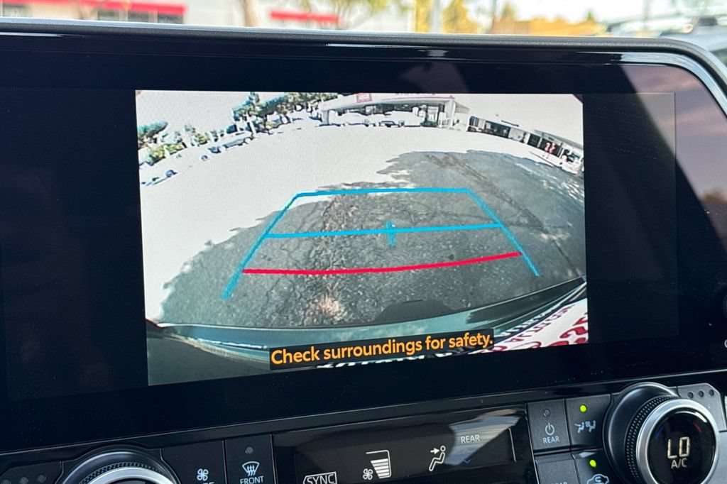 Certified 2025 Toyota Highlander XLE AWD/4WD image 19