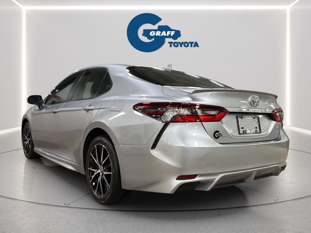 Used 2024 Toyota Camry SE w/ Convenience Package FWD image 5