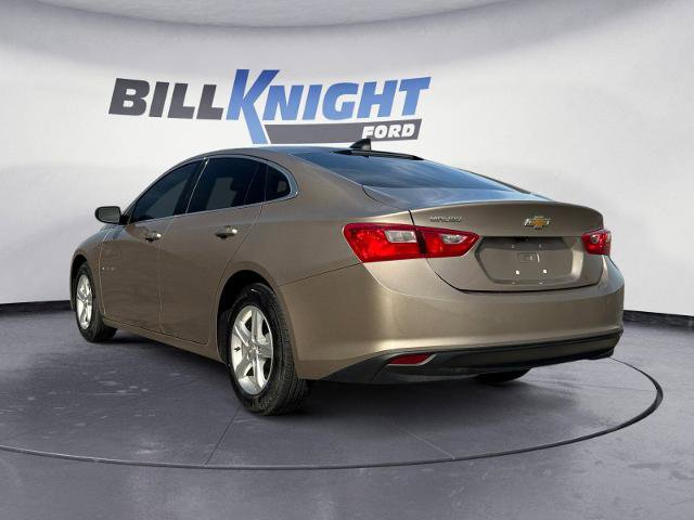 Used 2023 Chevrolet Malibu LS w/ LPO, Floor Liner Package FWD image 3