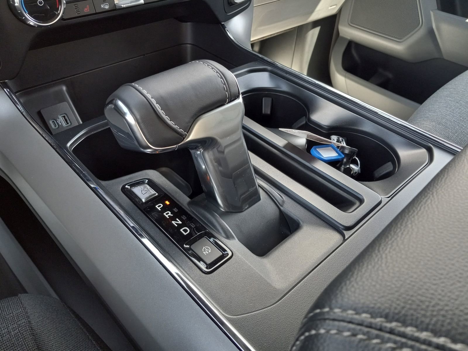 Used 2024 Ford F150 Lightning XLT image 21