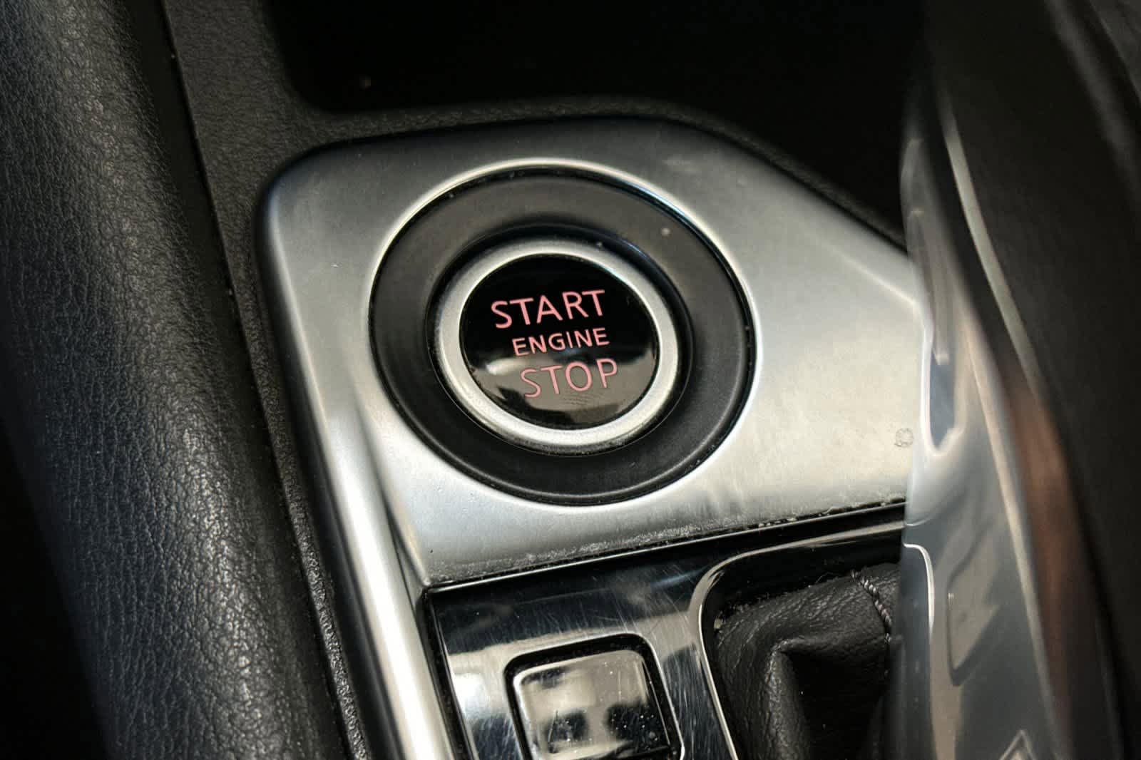 Used 2020 Nissan Sentra SV FWD image 22